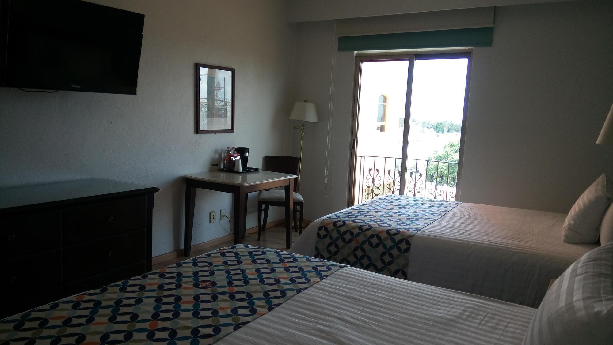 Hg Hotel Zapopan Zewnętrze zdjęcie